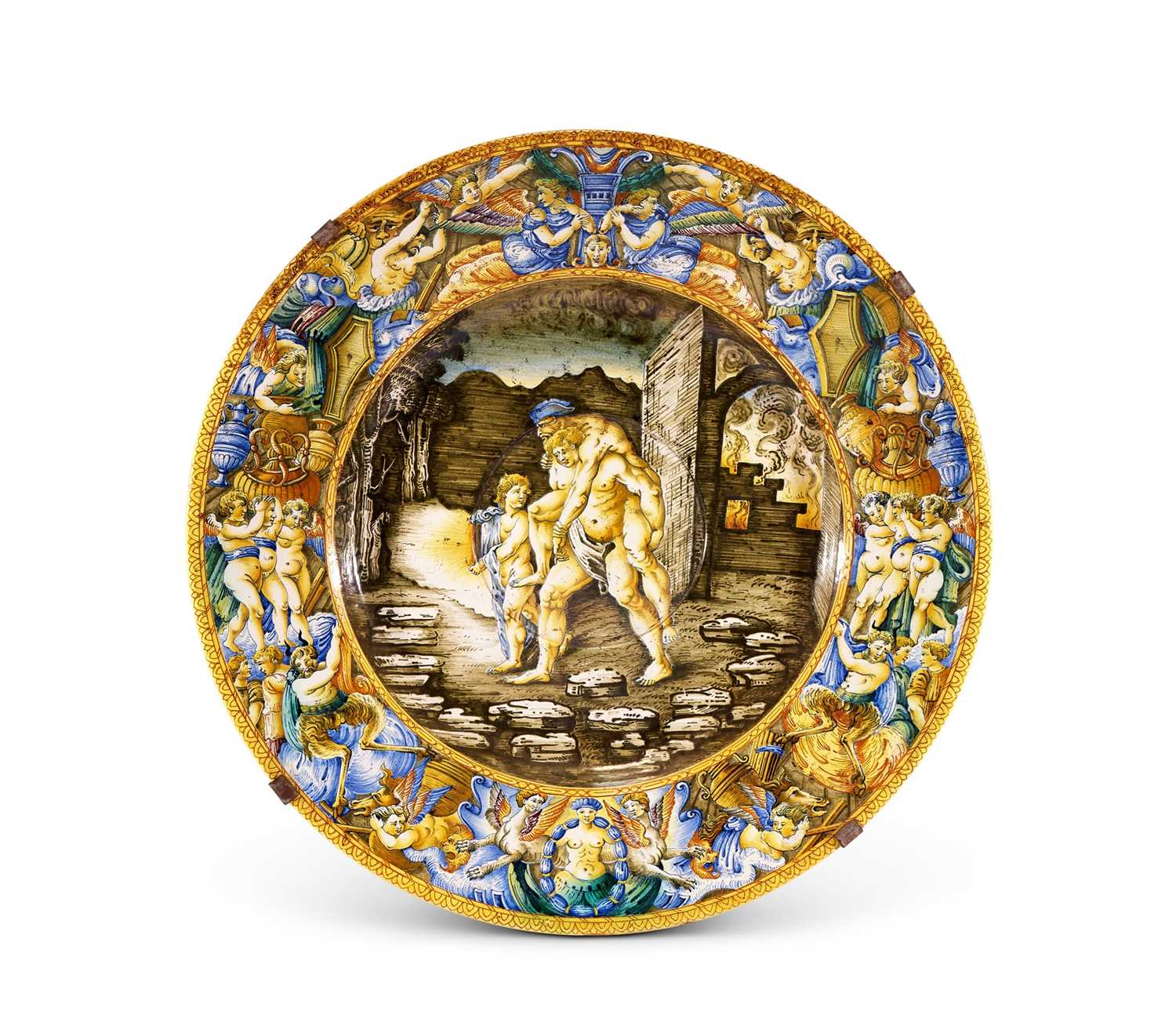 A LARGE 16TH CENTURY STYLE MAJOLICA CHARGER DEPICTING AENEAS, ANCHISES AND ASCANIUS