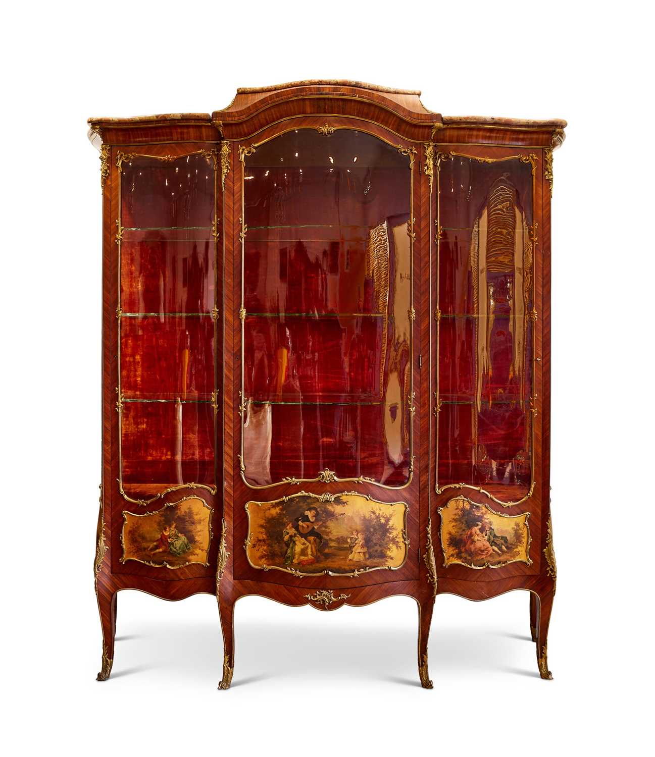 A FINE LATE 19TH CENTURY VITRINE IN THE MANNER OF FRANCOIS LINKE