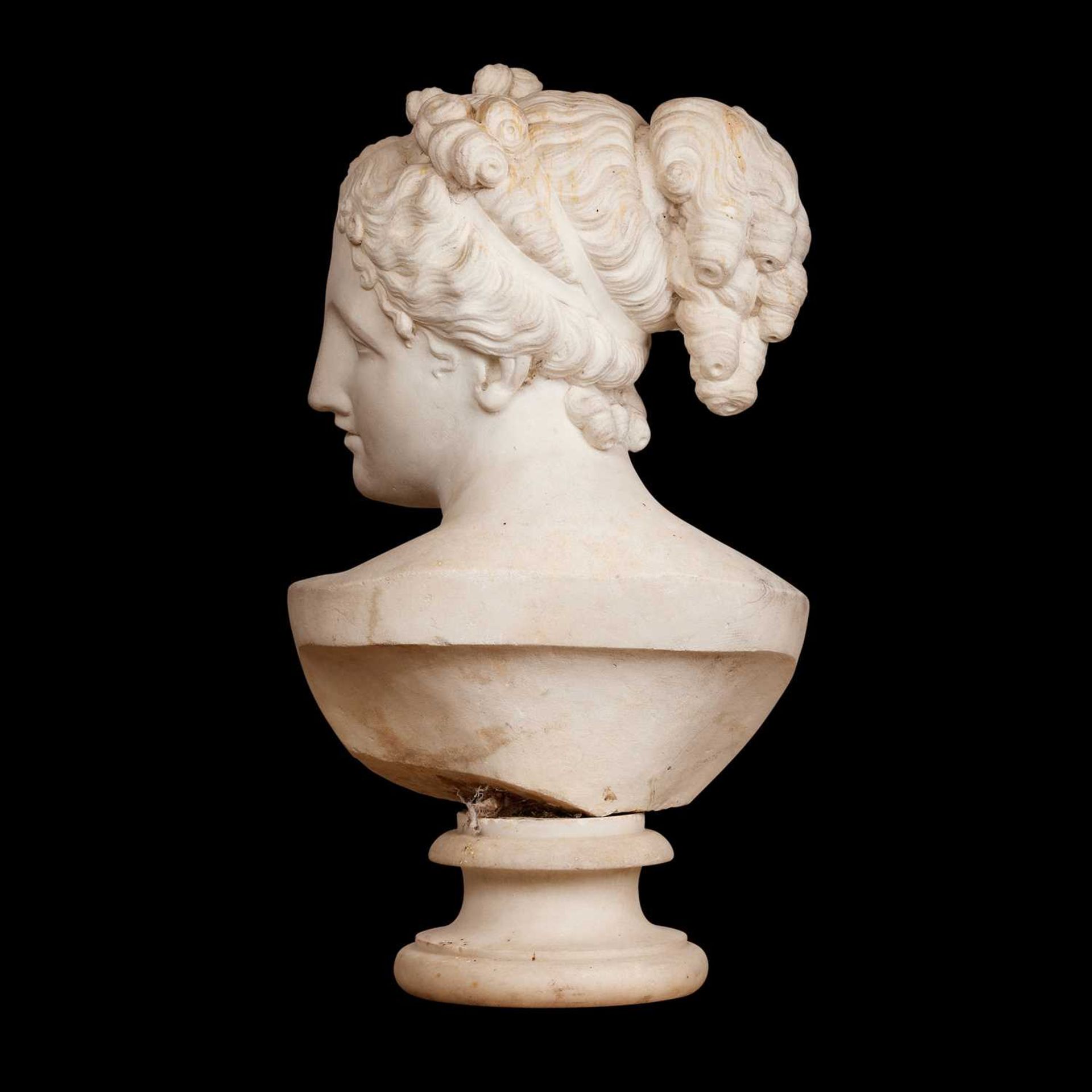 A 19TH CENTURY MARBLE BUST OF THE VENUS ITALICA AFTER ANTONIO CANOVA (1757-1822) - Image 3 of 3