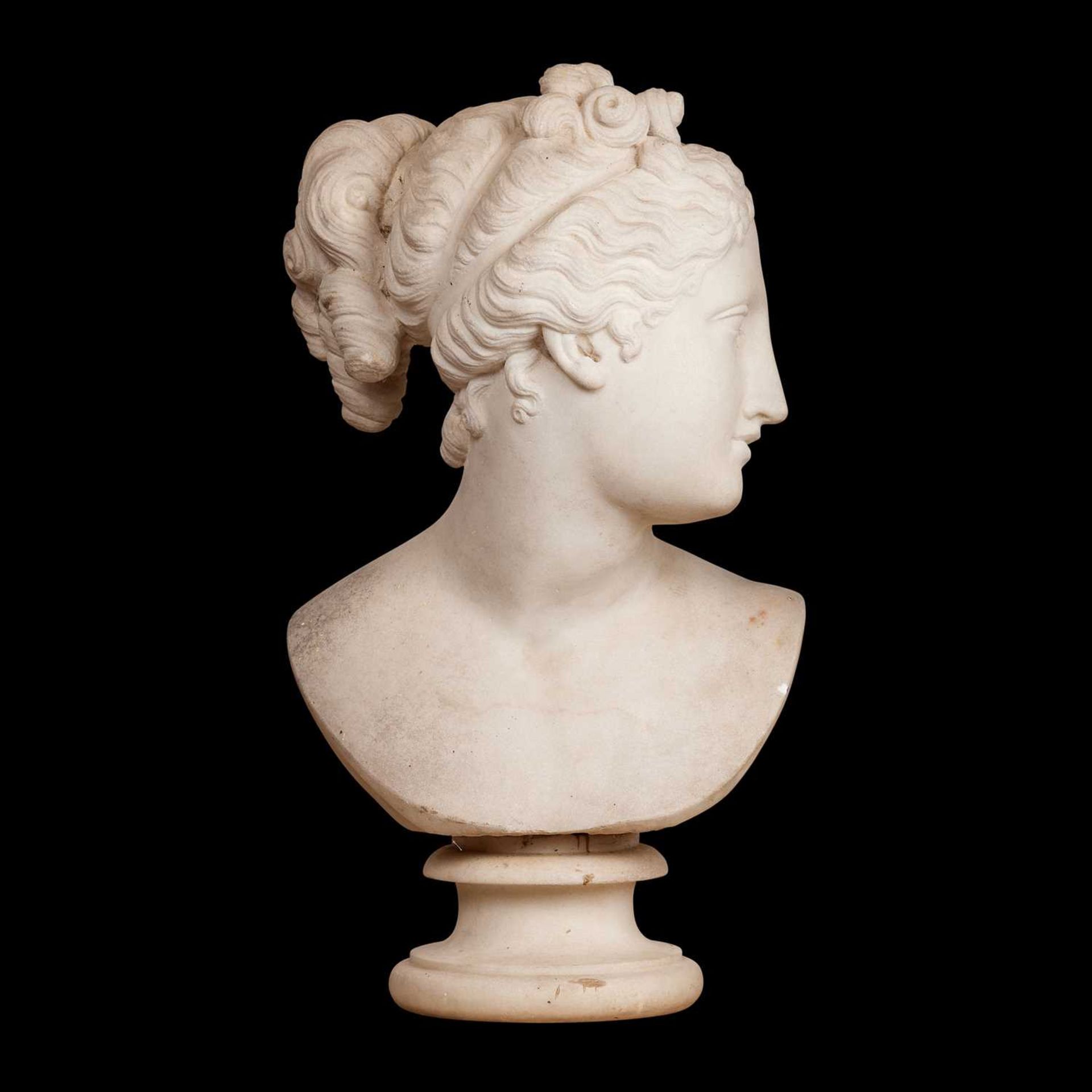 A 19TH CENTURY MARBLE BUST OF THE VENUS ITALICA AFTER ANTONIO CANOVA (1757-1822) - Image 2 of 3