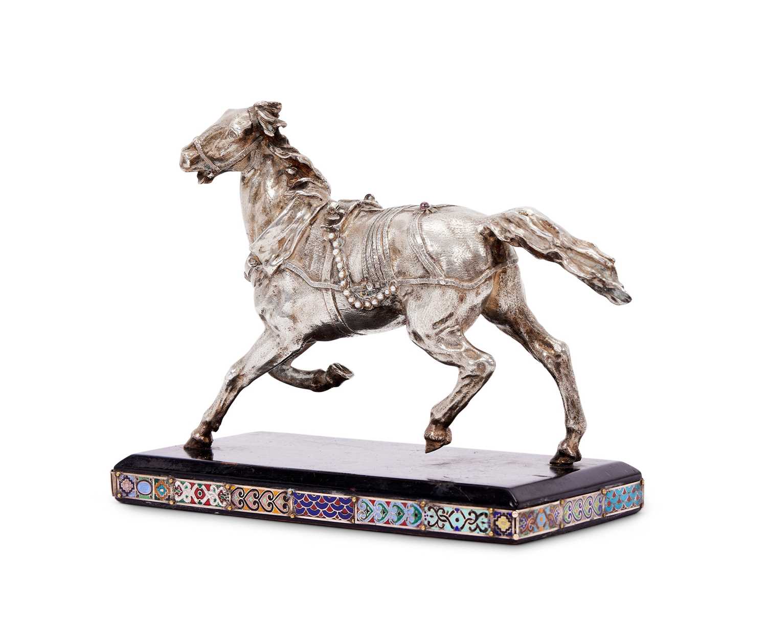 A 19TH CENTURY RUSSIAN SOLID SILVER AND PEARL ENCRUSTED MODEL OF A HORSE AFTER LANCERAY - Image 4 of 5