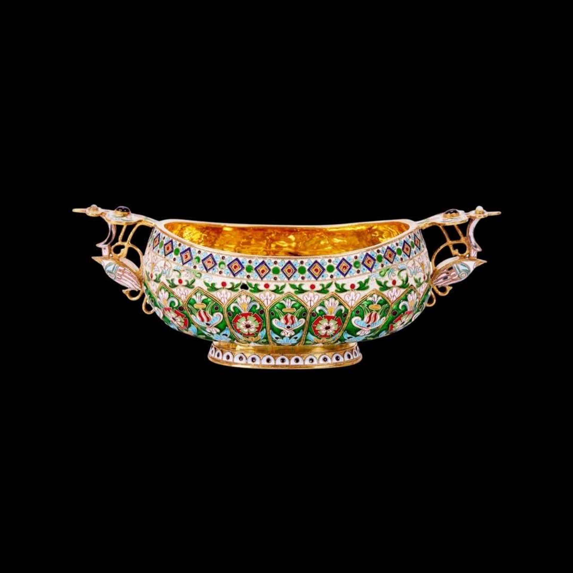 A SILVER GILT, ENAMEL AND GEM SET RUSSIAN STYLE KOVSH