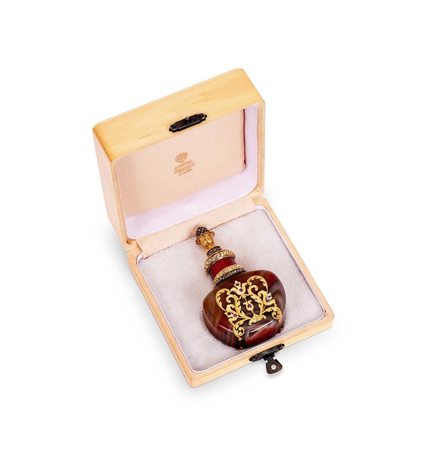 A FABERGE STYLE SILVER GILT, DIAMOND AND ENAMEL MOUNTED AGATE PERFUME BOTTLE - Image 3 of 14