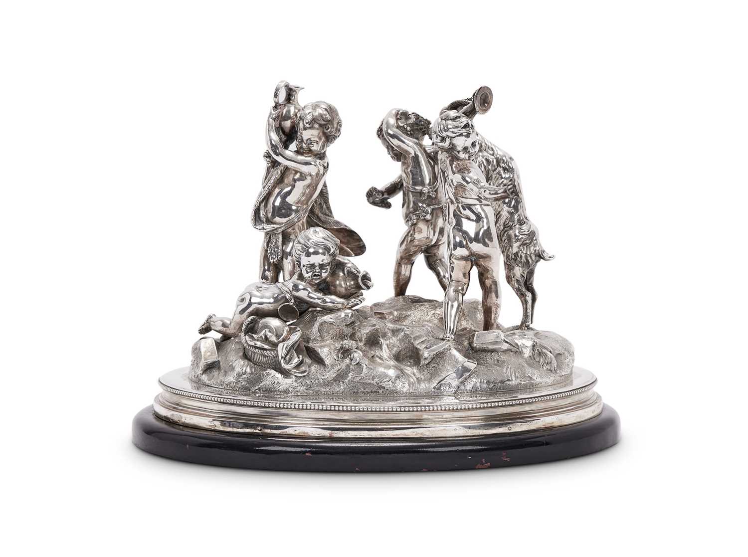 A FINE SILVER FIGURAL CENTREPIECE BY TETARD FRERES, PARIS, CIRCA 1900 - Image 2 of 5