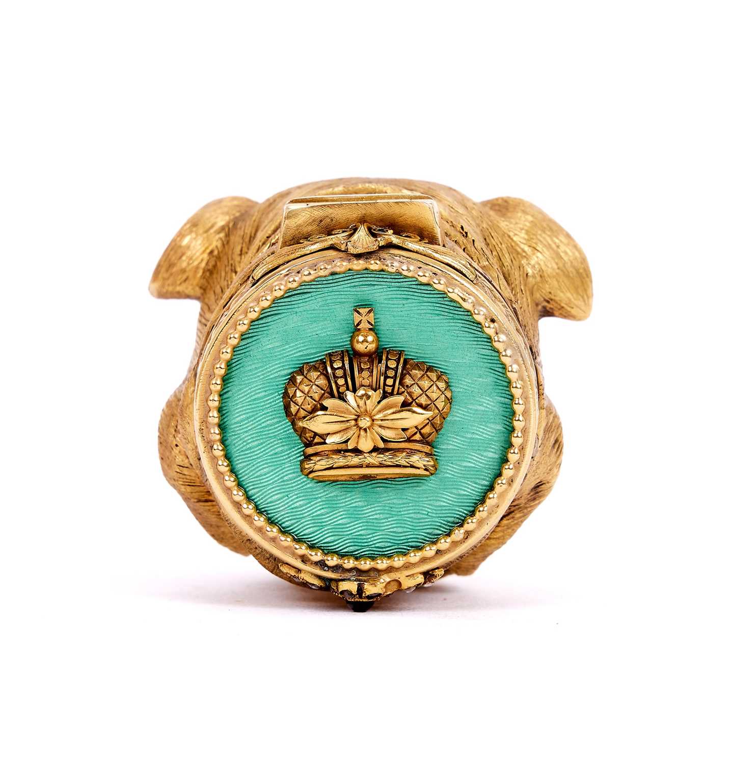 A FABERGE STYLE SILVER GILT, DIAMOND AND GUILLOCHE ENAMEL MOUNTED PILL BOX MODELLED AS A BULLDOG - Image 4 of 4