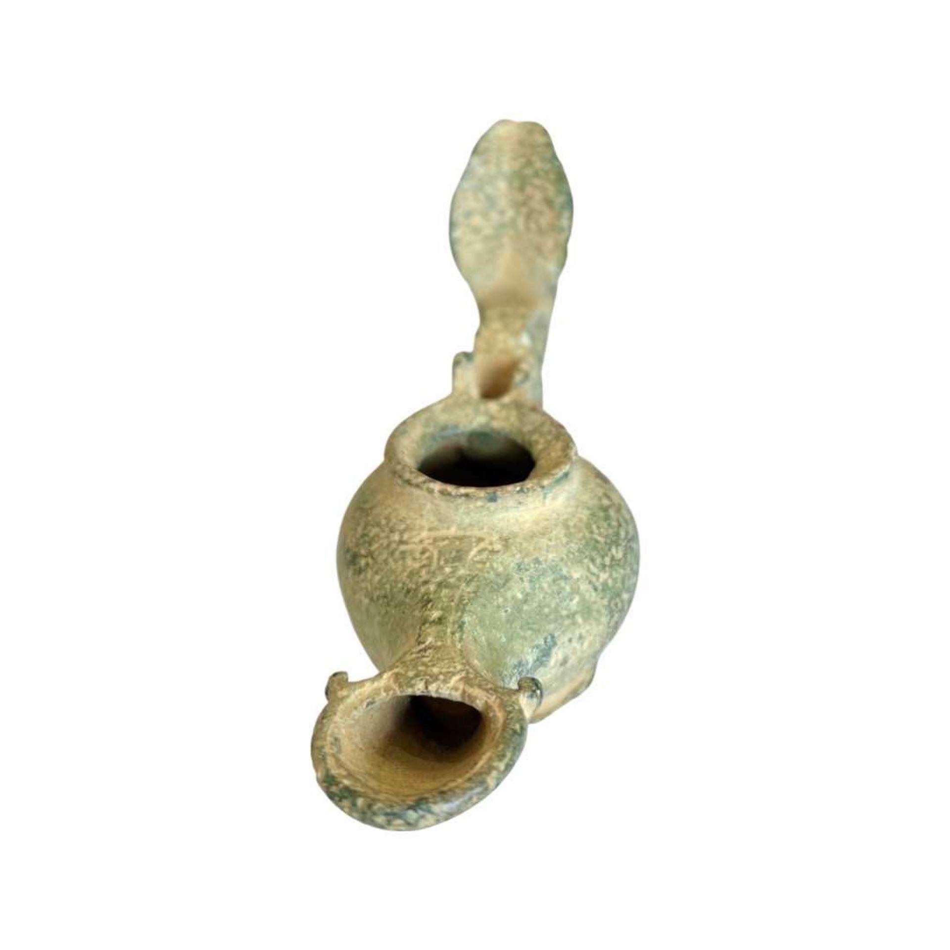 A ROMAN BRONZE OIL LAMP, 2ND - 3RD CENTURY AD. - Image 5 of 5