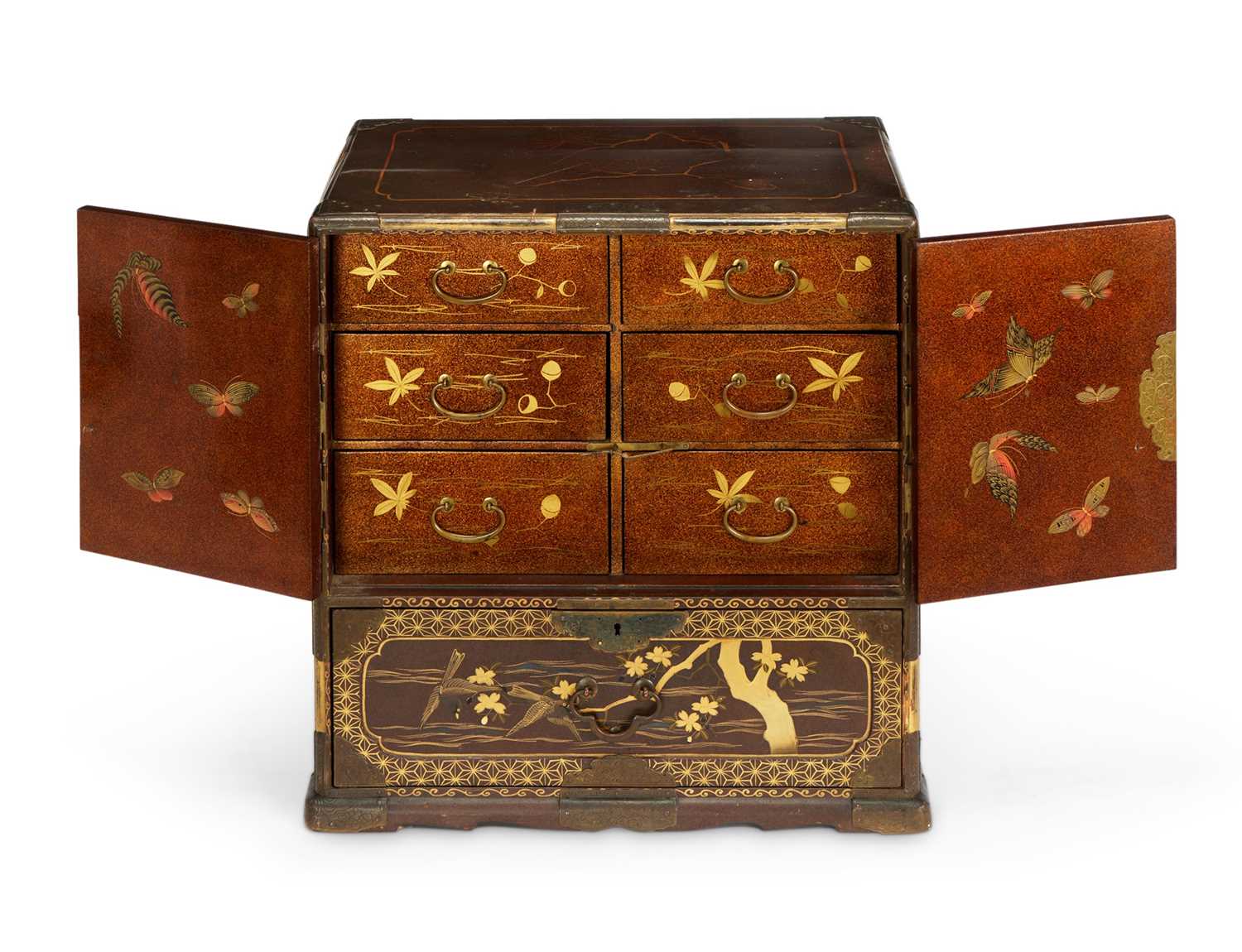 A LATE 19TH CENTURY JAPANESE GOLD LACQUERED TABLE CABINET CIRCA 1890