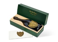 DOM PERIGNON: A BOTTLE OF VINTAGE CHAMPAGNE IN GIFT BOX, 1990