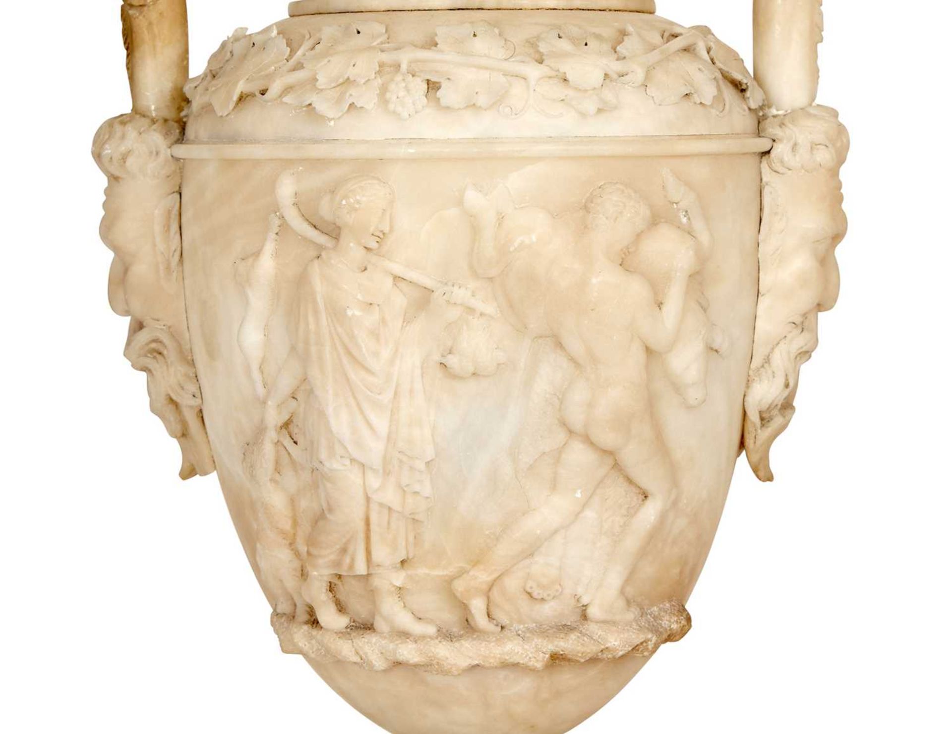 A LARGE PAIR OF 19TH CENTURY ITALIAN ALABASTER URNS AND COVERS IN THE STYLE OF PIRANESI - Image 11 of 12