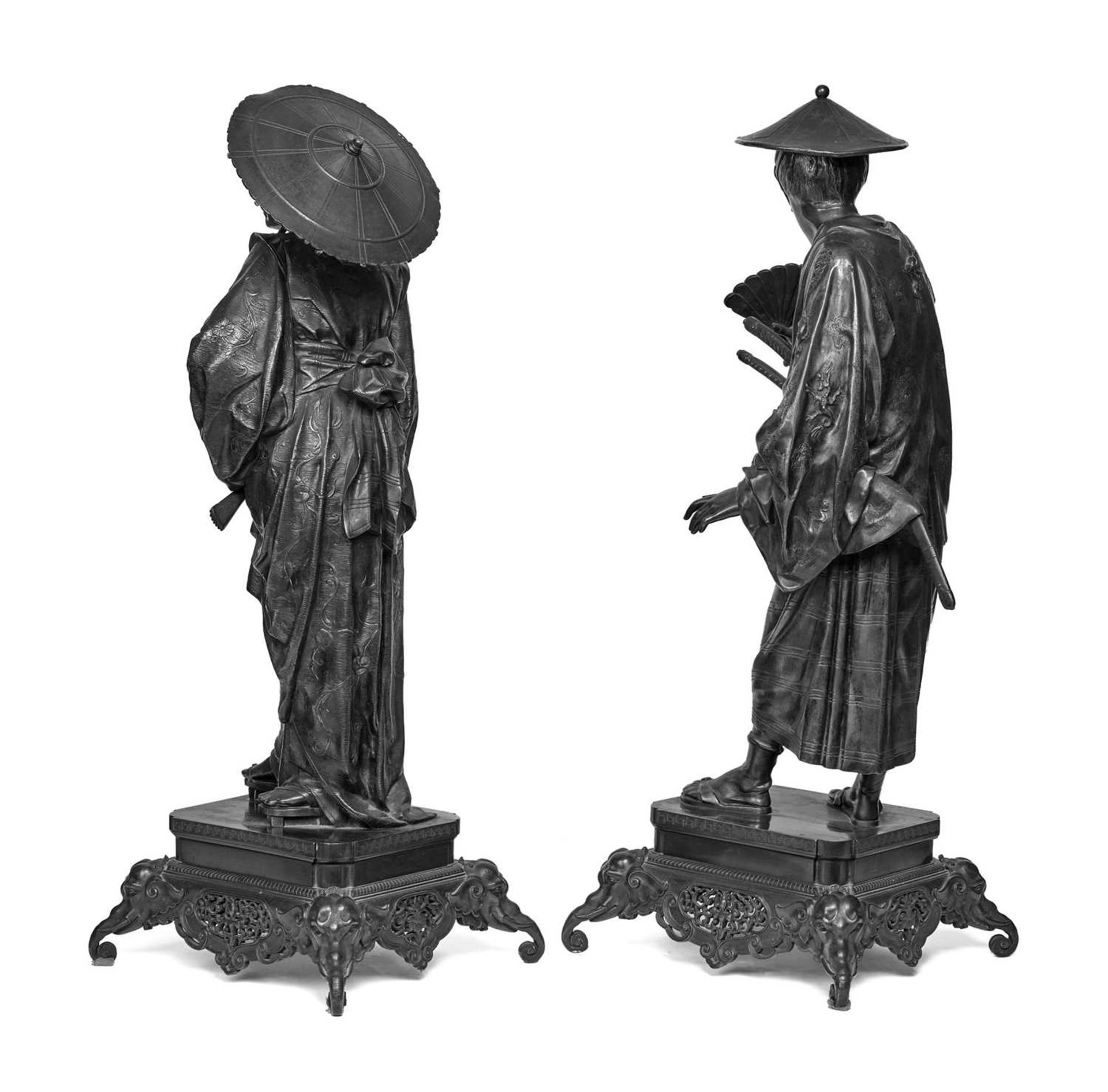 A FINE PAIR OF 19TH CENTURY FRENCH BRONZE 'JAPONISME' FIGURES - Image 4 of 4