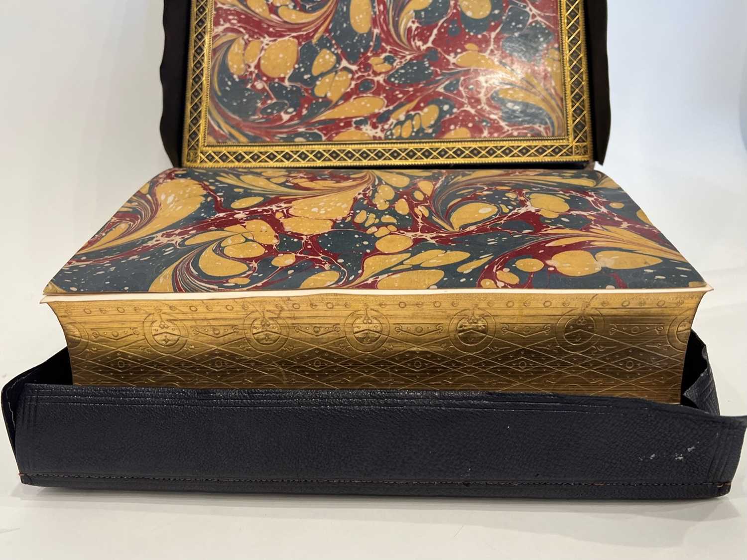 A 19TH CENTURY FAMILY BIBLE IN OAK BOX - Image 5 of 6