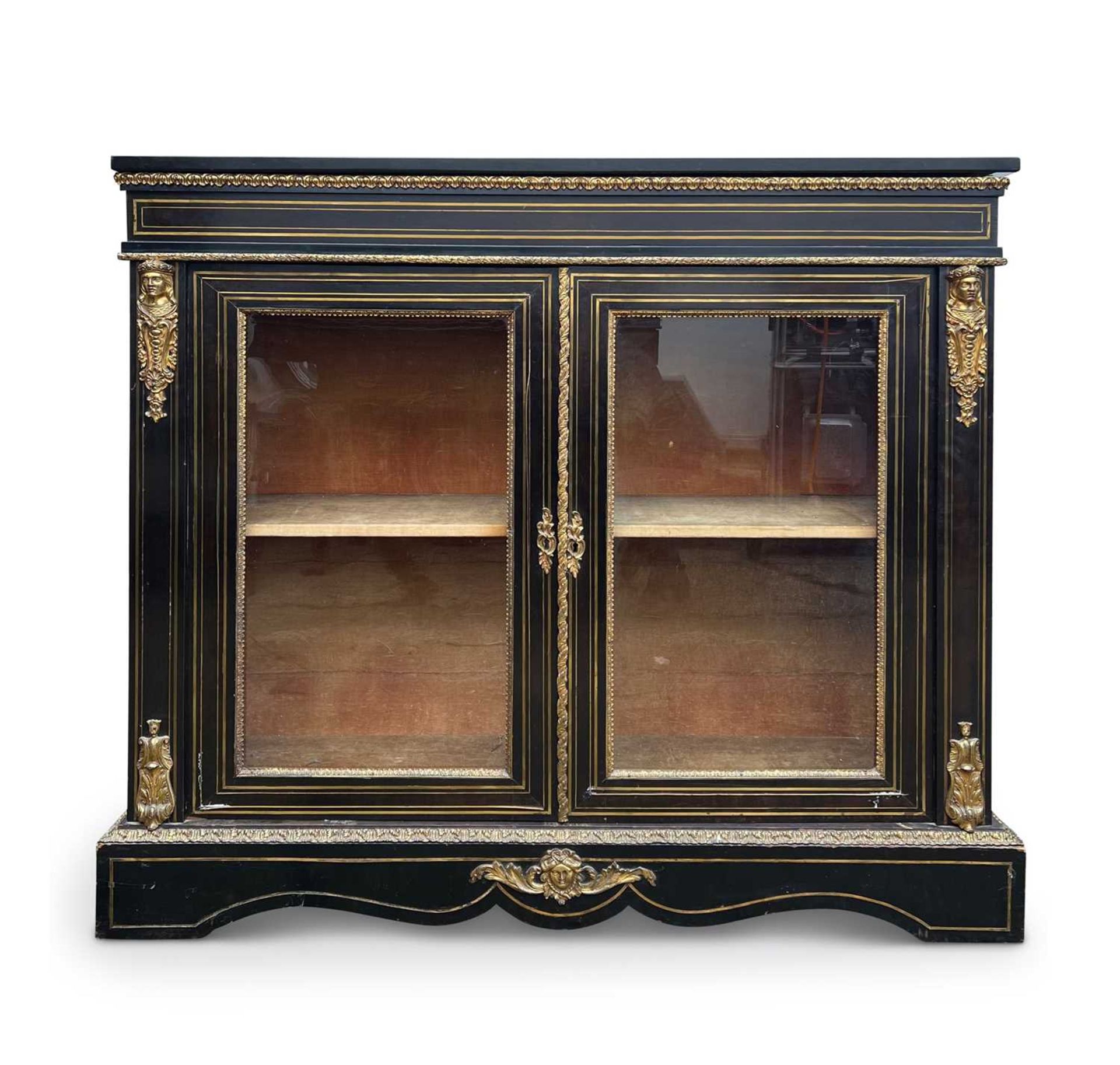 A PAIR OF 19TH CENTURY NAPOLEON III PERIOD EBONISED, ORMOLU AND BRASS INLAID BOOKCASES - Image 3 of 5