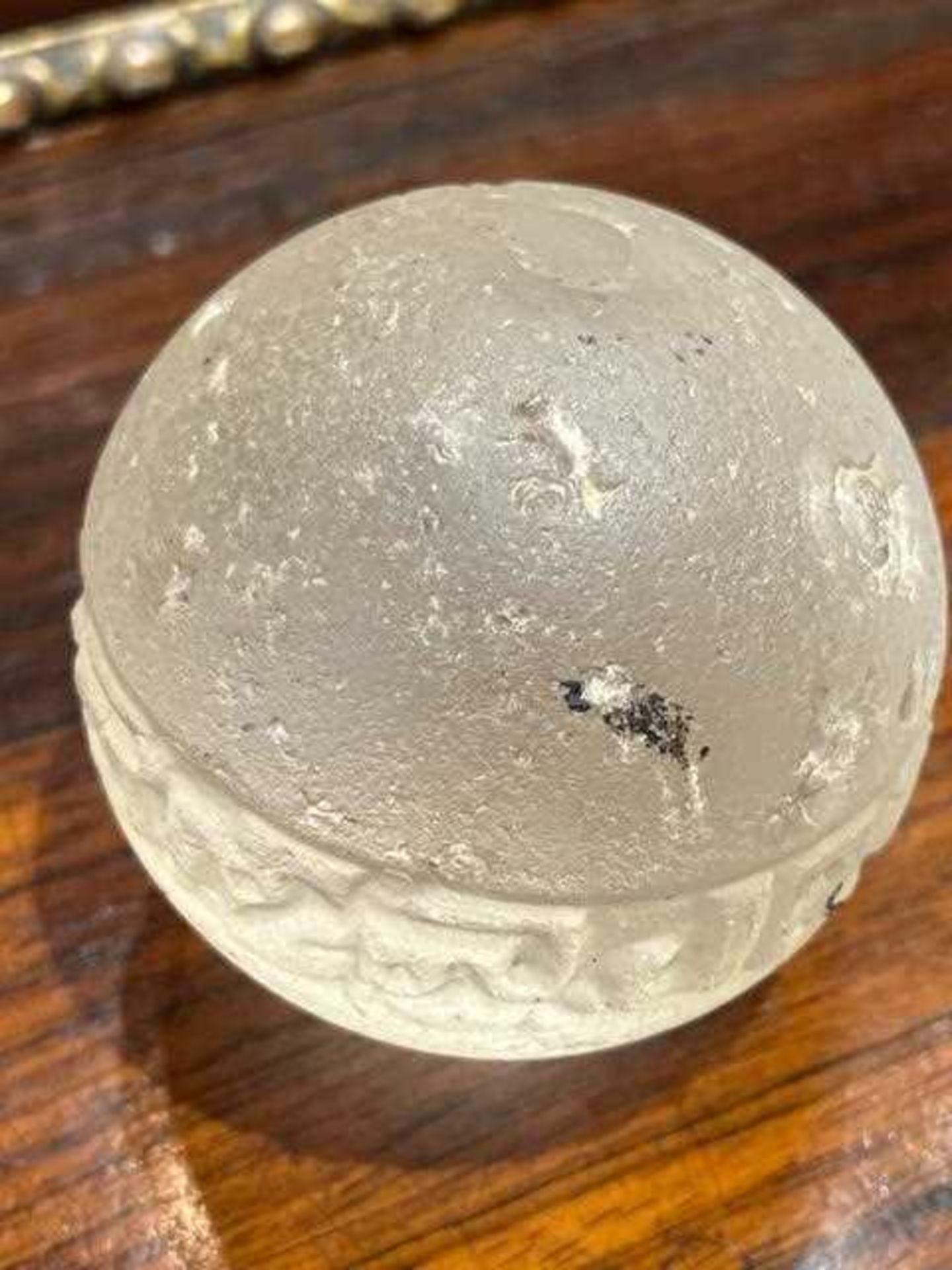 AN ISLAMIC SOLID GLASS SPHERE - Image 9 of 15