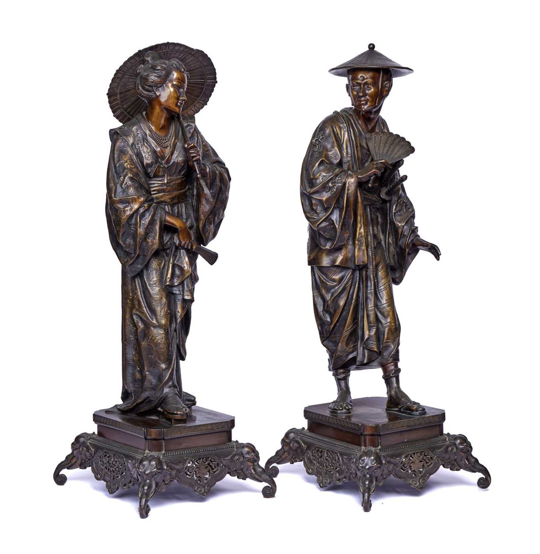 A FINE PAIR OF 19TH CENTURY FRENCH BRONZE 'JAPONISME' FIGURES - Image 2 of 4