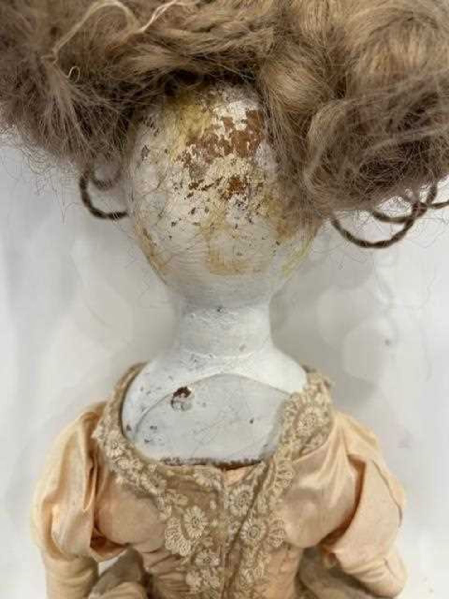 AN 18TH CENTURY STYLE WOODEN DOLL - Image 3 of 13