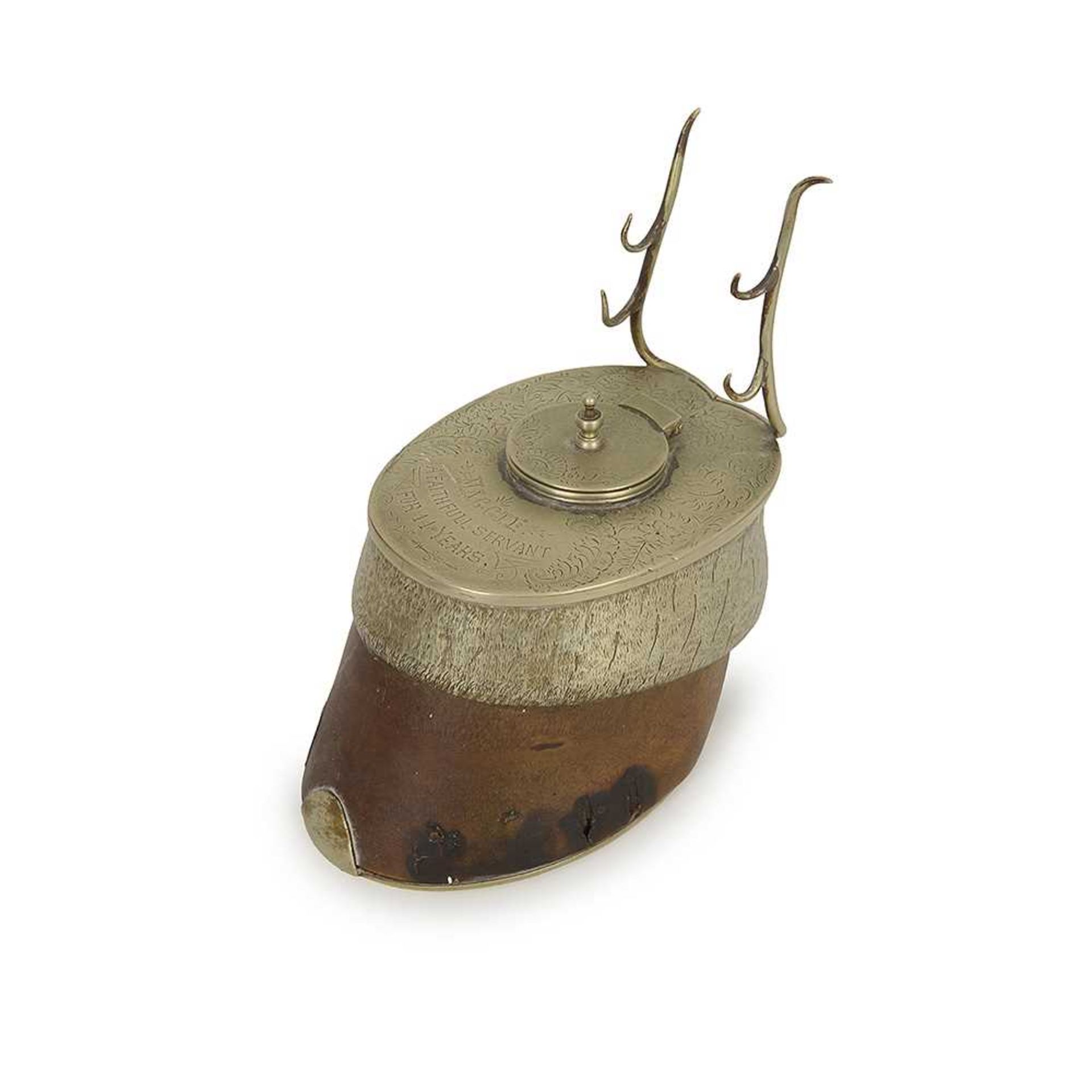 A LATE 19TH CENTURY HORSE HOOF AND SILVERED METAL INKWELL