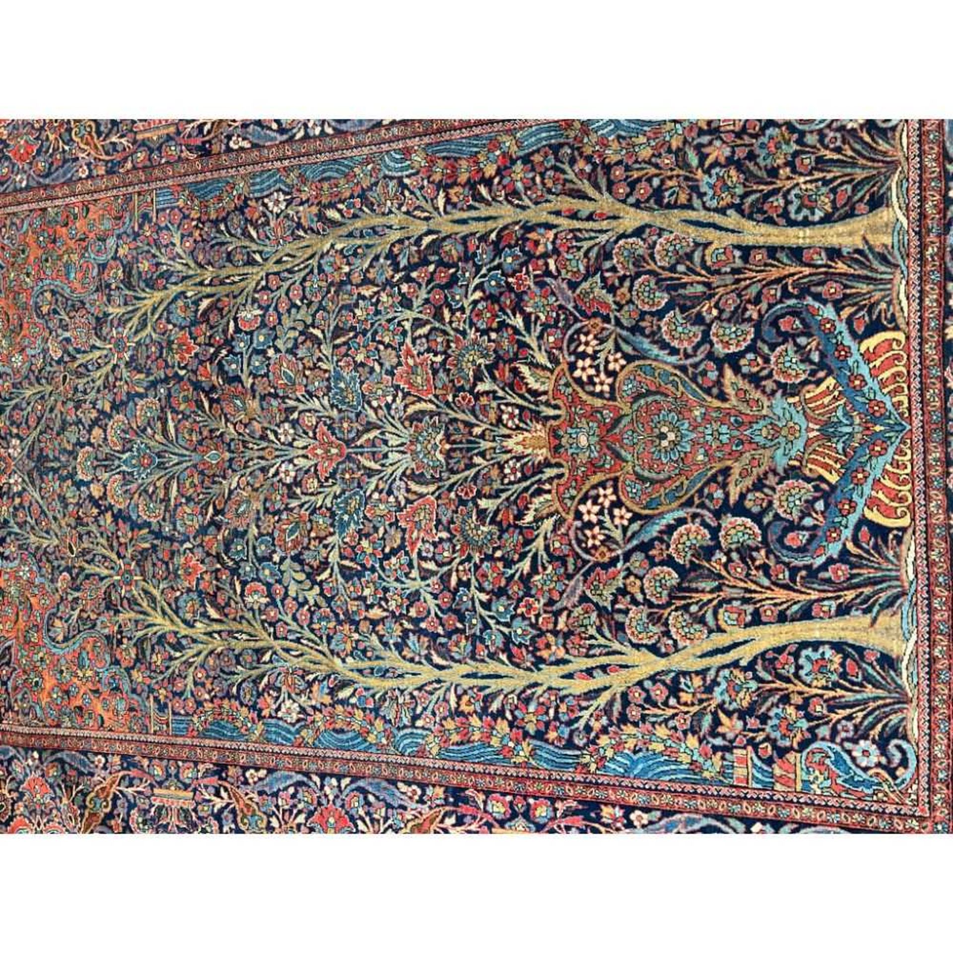A FINE PAIR OF 1920'S MOHTASHAM KASHAN CARPETS - Image 3 of 38
