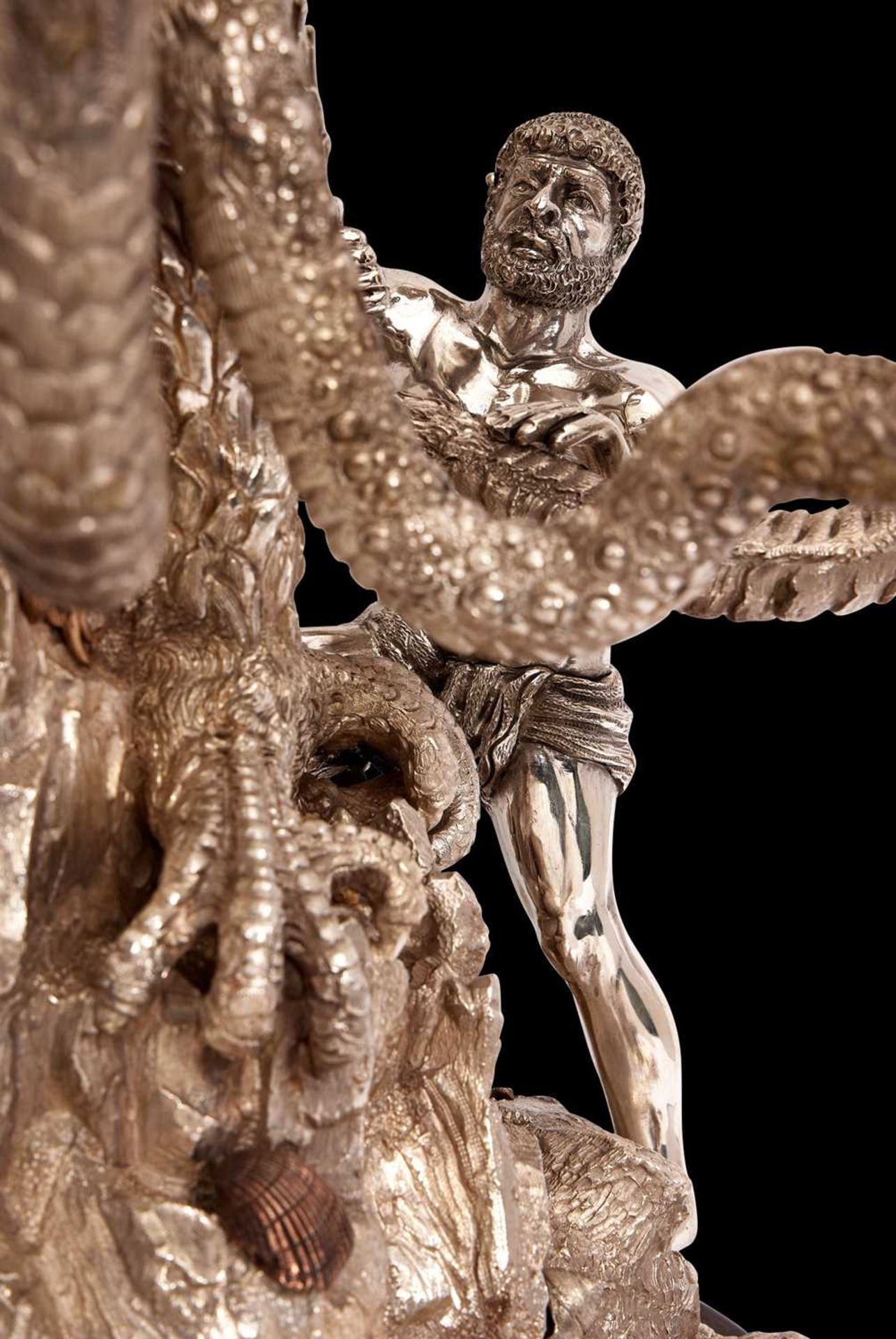 A MASSIVE SILVER CENTREPIECE AFTER THE DUKE OF YORK HERCULES AND HYDRA GROUP OF 1824 - Bild 9 aus 15