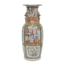 A LARGE LATE 19TH CENTURY CHINESE EXPORT CANTON PORCELAIN FAMILLE ROSE VASE