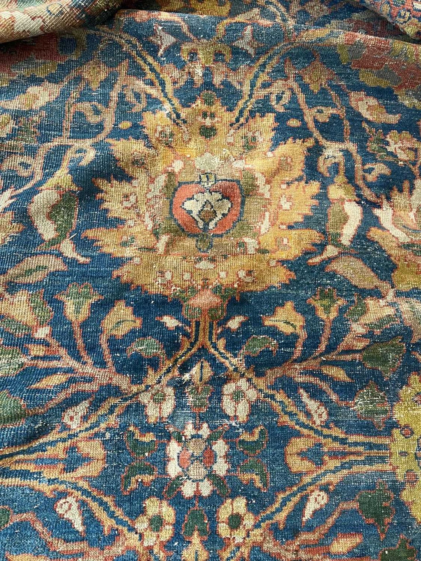 A RARE AND LARGE LATE 19TH CENTURY PERSIAN ZIEGLER CARPET - Bild 21 aus 22