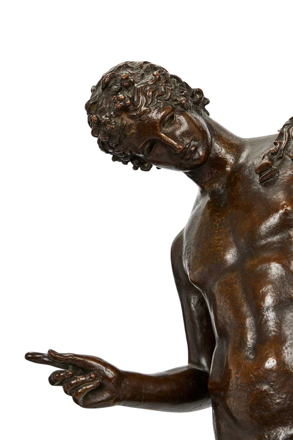 A LARGE 19TH CENTURY NEAPOLITAN BRONZE FIGURE OF NARCISSUS, AFTER THE ANTIQUE - Image 3 of 4