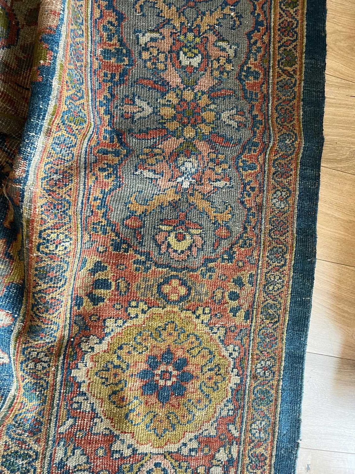 A RARE AND LARGE LATE 19TH CENTURY PERSIAN ZIEGLER CARPET - Bild 17 aus 22