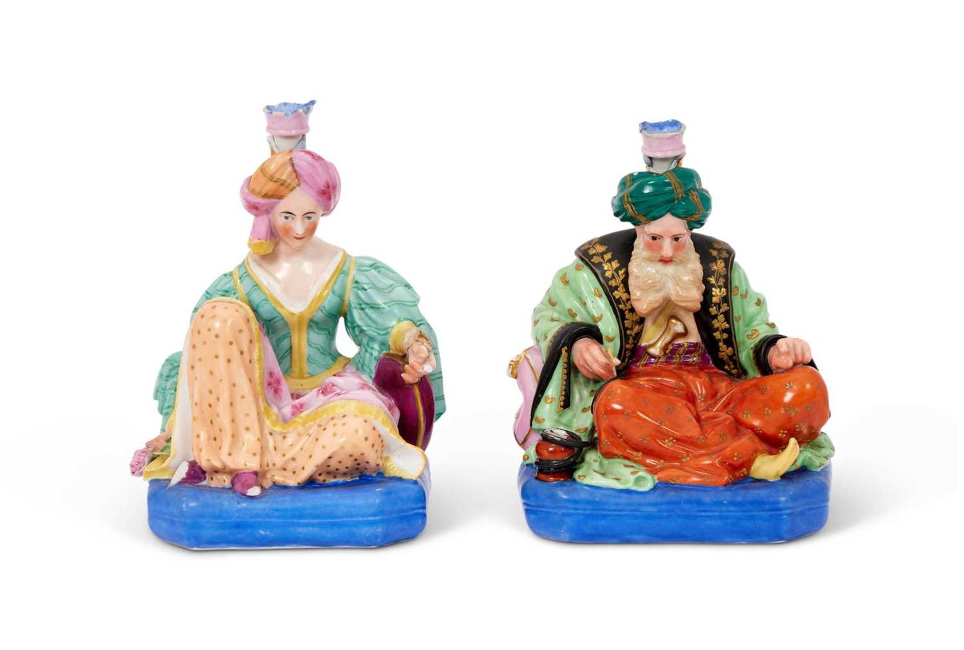 JACOB PETIT: A PAIR OF MID 19TH CENTURY PORCELAIN FLASKS OF A SULTAN AND SULTANA - Bild 2 aus 3