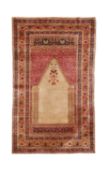 AN EARLY 20TH CENTURY INDIAN CARPET