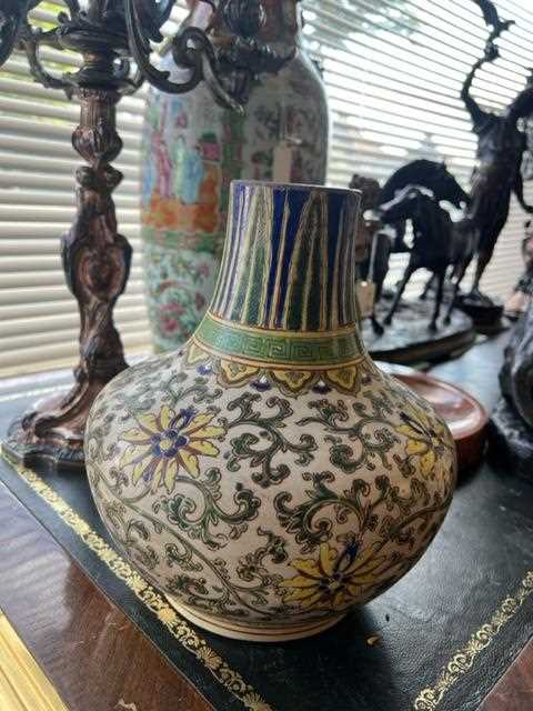 A CHINESE GLAZED POTTERY BALUSTER VASE - Image 13 of 15