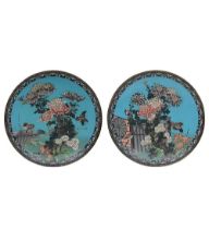 A LARGE PAIR OF LATE 19TH CENTURY JAPANESE MEIJI PERIOD CLOISONNE CHARGERS
