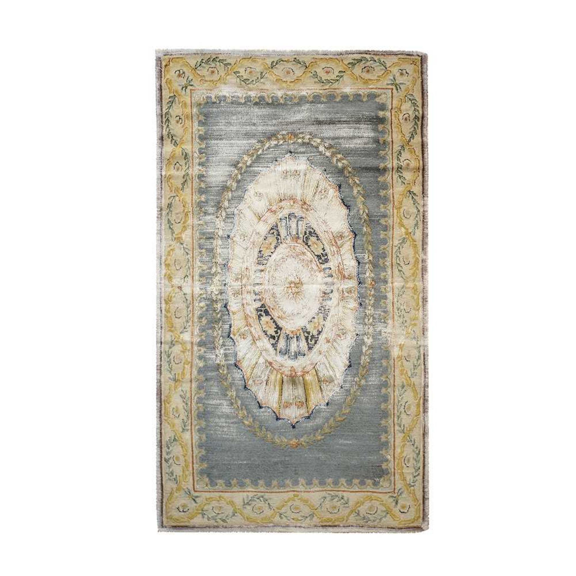 A LATE 18TH / EARLY 19TH CENTURY FRENCH CARPET