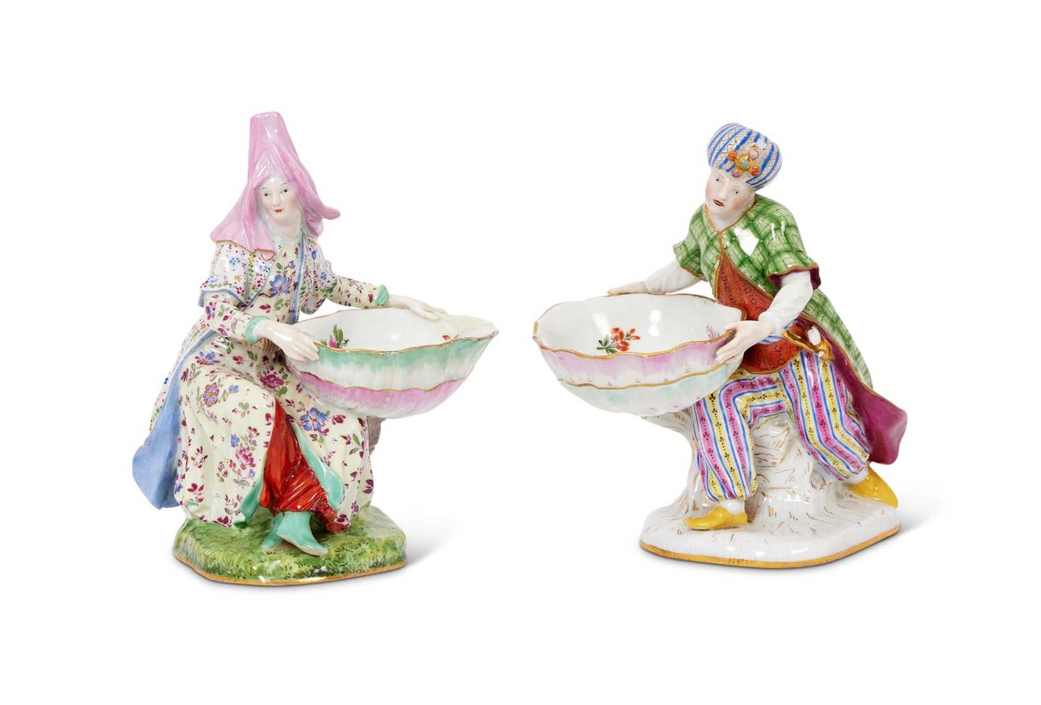 MEISSEN FOR THE OTTOMAN MARKET: A PAIR OF 18TH / 19TH CENTURY PORCELAIN FIGURAL BON BON DISHES