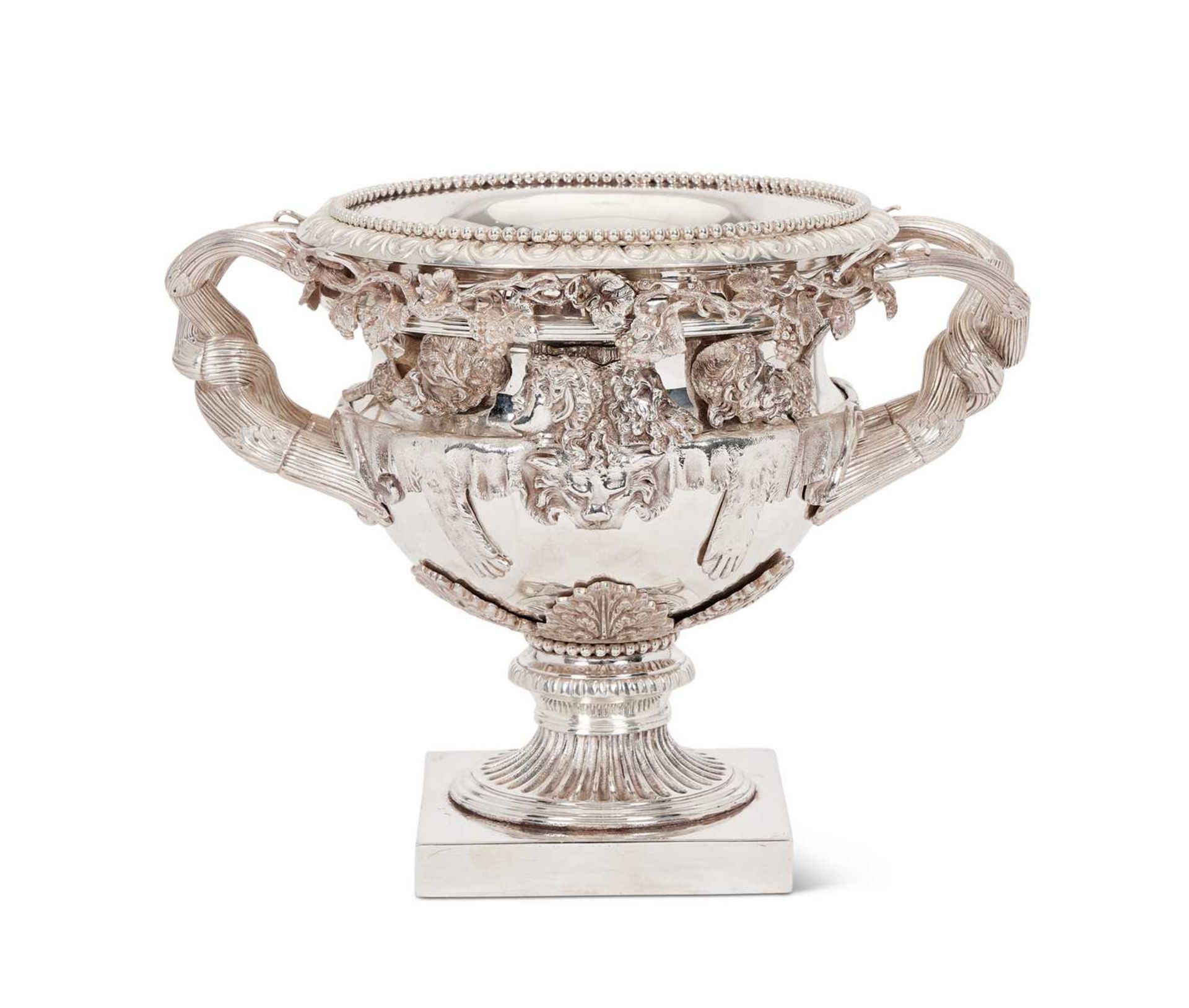 AN IMPRESSIVE LATE 19TH CENTURY SILVER PLATED MODEL OF THE WARWICK VASE - Bild 2 aus 3