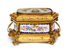 A FINE 19TH CENTURY FRENCH PALAIS ROYALE ORMOLU AND ENAMEL JEWELLERY CASKET