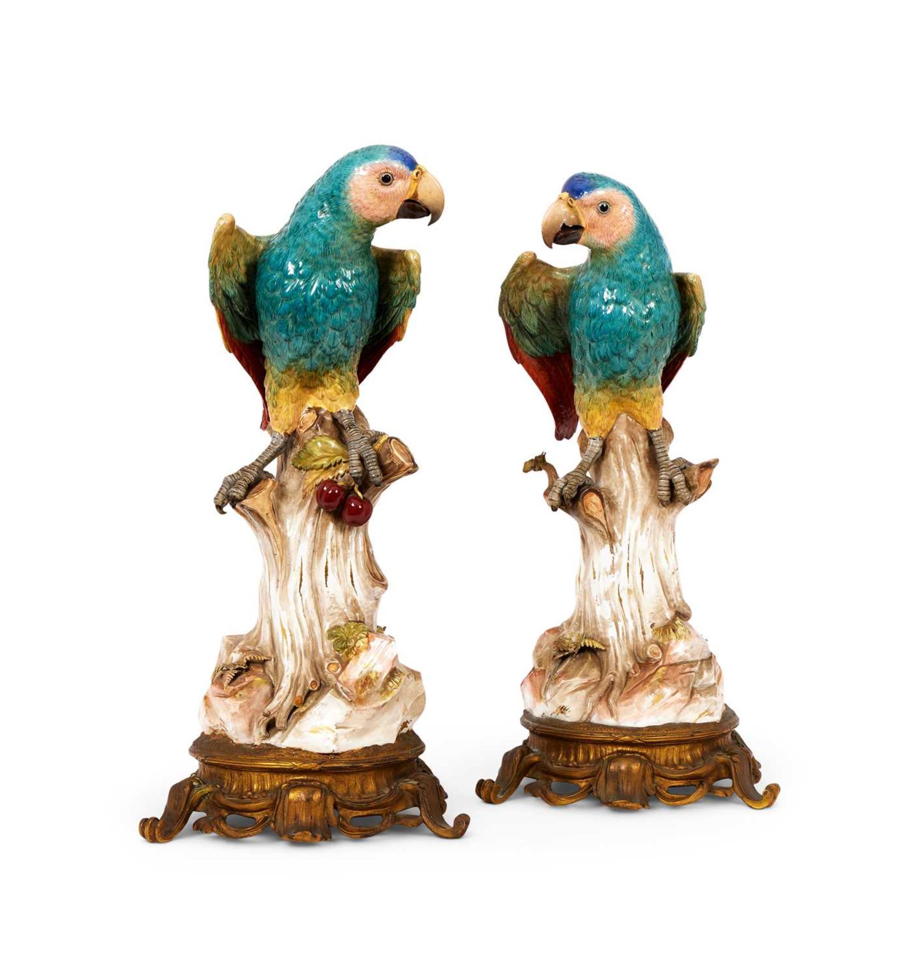 A RARE PAIR OF 19TH CENTURY MEISSEN PORCELAIN MODELS OF PARROTS - Image 3 of 19