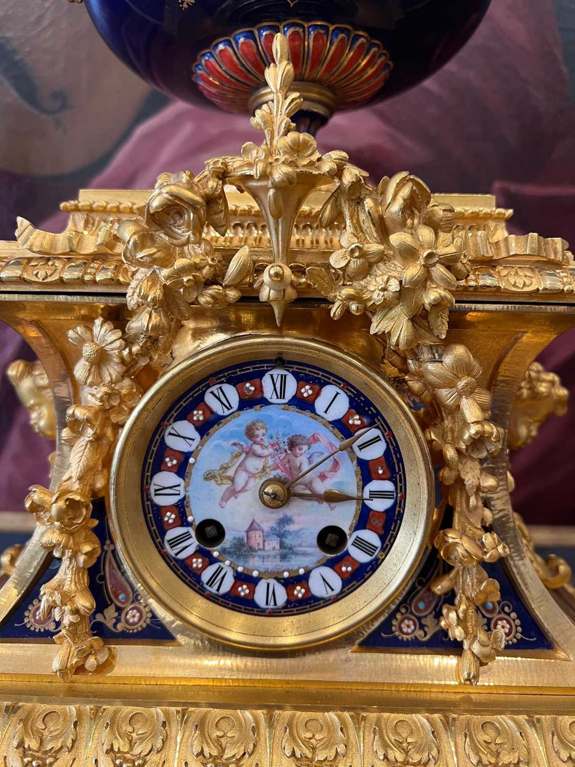 AN EXCEPTIONAL QUALITY LATE 19TH CENTURY FRENCH ORMOLU AND SEVRES STYLE PORCELAIN CLOCK SET - Image 3 of 16