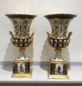 A PAIR OF EARLY 19TH CENTURY PARIS PORCELAIN VASES OF CHINESE THEME