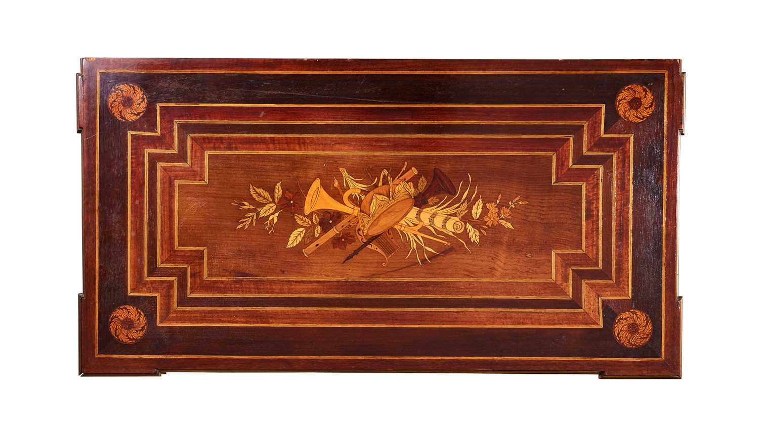 A 19TH CENTURY FRENCH HARDSTONE INLAID, ORMOLU MOUNTED AND MARQUETRY GAMES TABLE - Image 2 of 4