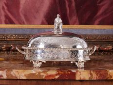 A FINE AND RARE STERLING SILVER BUTTER DISH WITH CHINESE FIGURE, LONDON, 1857