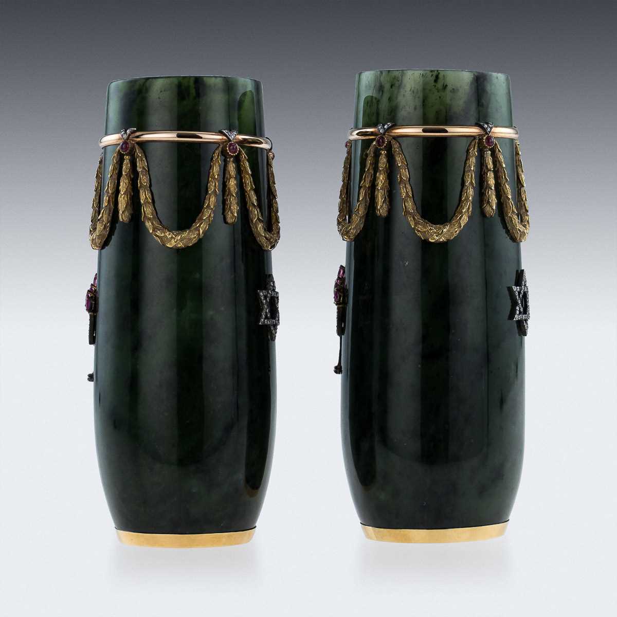 A PAIR 14K GOLD, NEPHRITE, DIAMOND AND RUBY ENCRUSTED VASES IN THE STYLE OF FABERGE - Image 5 of 28