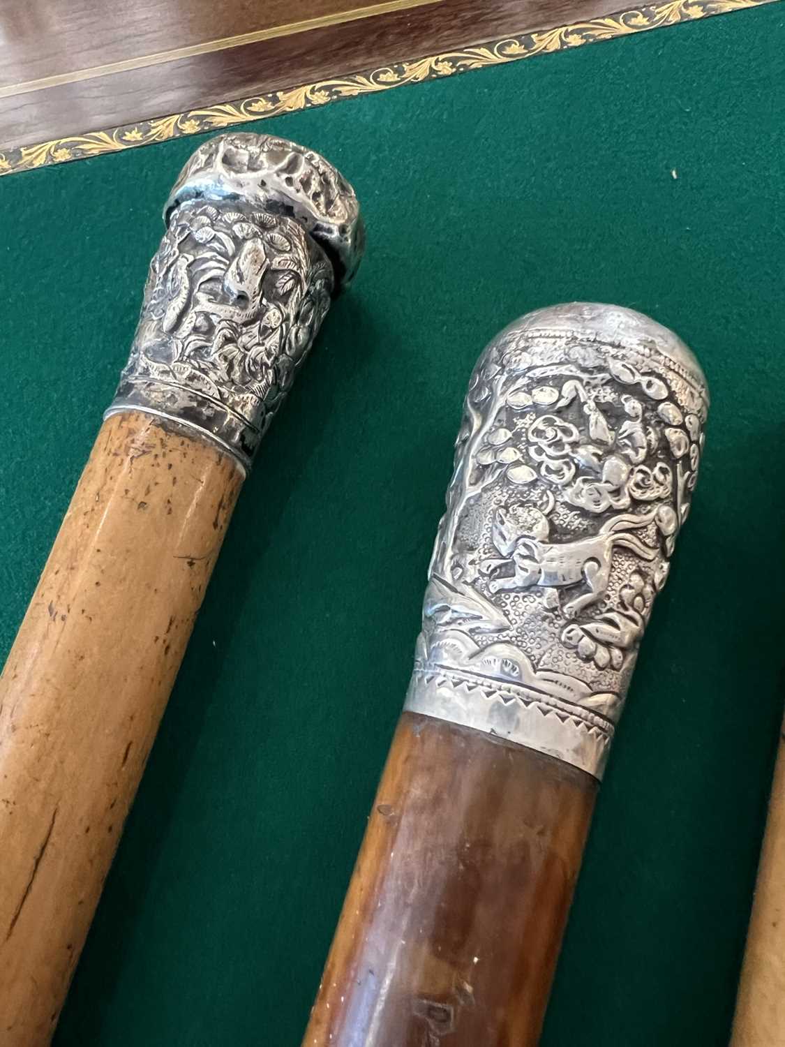FIVE 19TH CENTURY CHINESE / SOUTH EAST ASIAN SILVER TOPPED WALKING CANES - Image 2 of 4