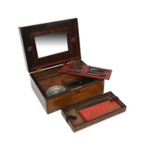 A 19TH CENTURY GENTLEMAN'S TRAVELLING SHAVING SET IN CASE