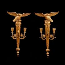 A PAIR OF 19TH CENTURY GILTWOOD WALL SCONCES DECORATED WITH EAGLES