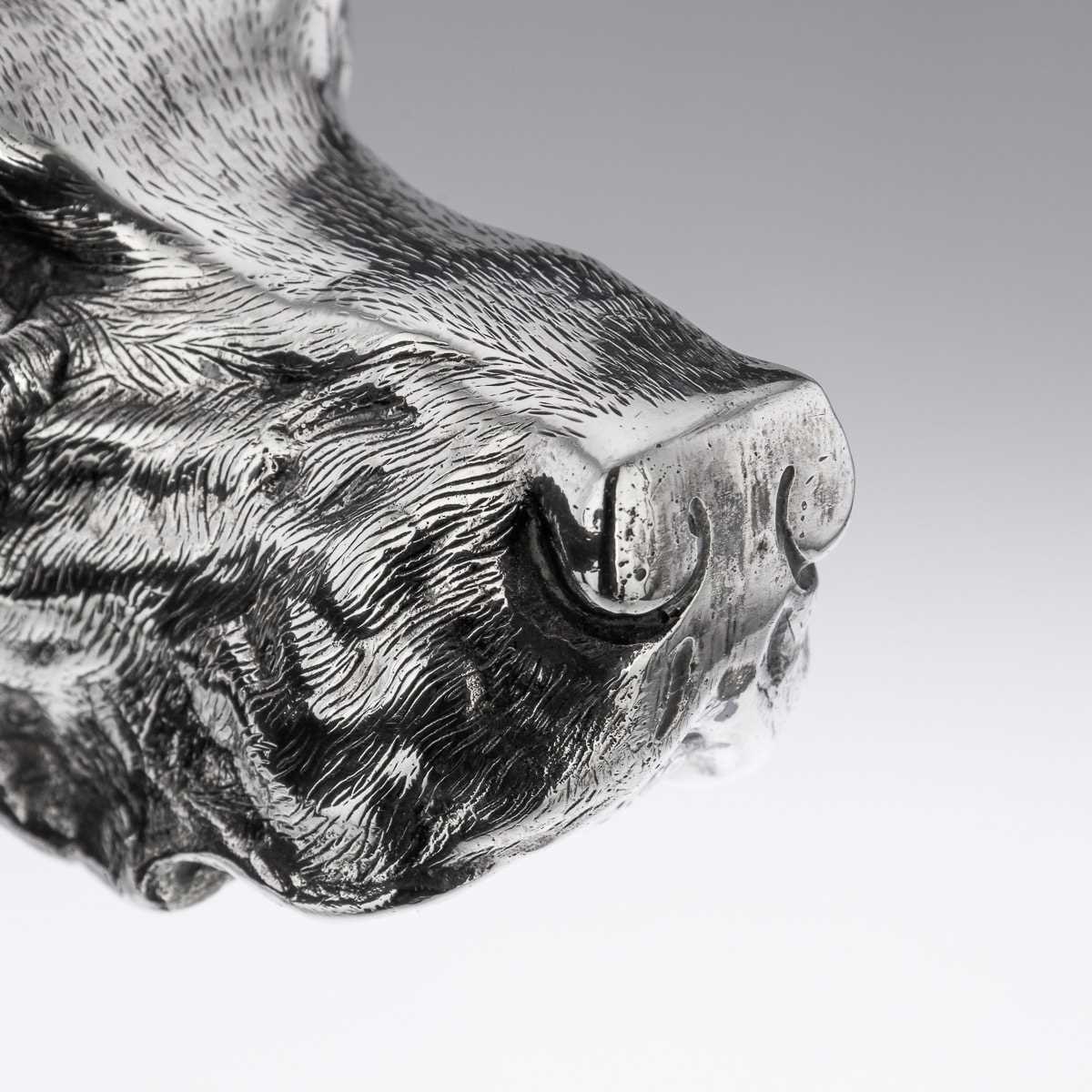 A LARGE SILVER STIRRUP CUP MODELLED AS A HOUND, ITALIAN, MID 20TH CENTURY - Image 3 of 12