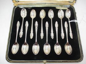 Cased Set of 12 Silver Coffee Spoons, Sheffield 1924, 86g