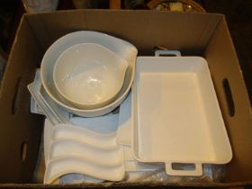 Box of Maxwell Williams Ceramics