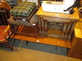 Oak Nest of 3 Tables, Coffee Table and 2 Stools