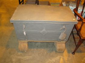 Vintage Metal Strong Box, 72x39cm