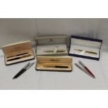 A COLLECTION OF MOSTLY VINTAGE PARKER PENS, TO INCLUDE A PARKER SONNET AND A PARKER 61