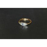 AN 18CT AND PLAT SAPPHIRE AND DIAMOND RING, APPROX WEIGHT 2.1 G